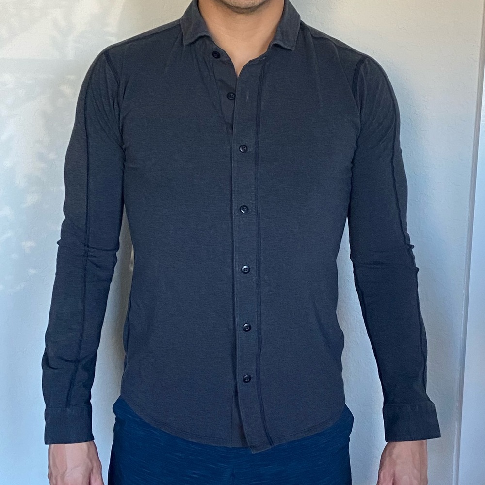 Lululemon vintage long sleeve button down shirt Small